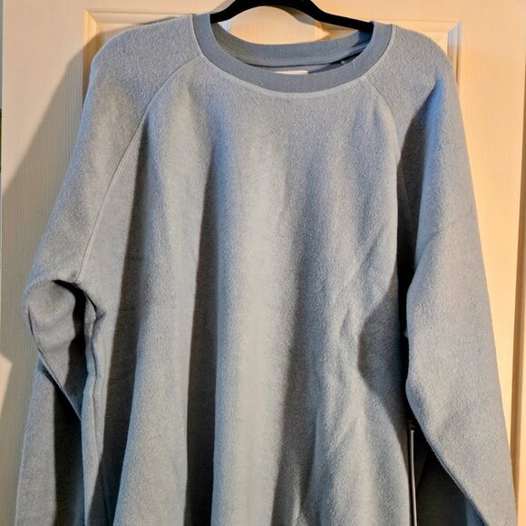 Feat Blanket Crewneck - Picture 1 of 5